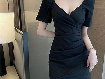 成人女性套裙视频全集