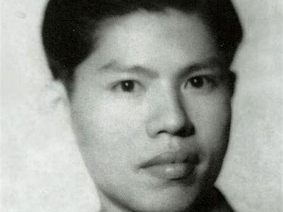 李先生贪财嗜酒好色，揭示其奢靡生活背后的故事与教训