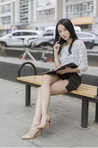 “丝瓜视频成人版最新高清MP4下载，畅享无限乐趣！”